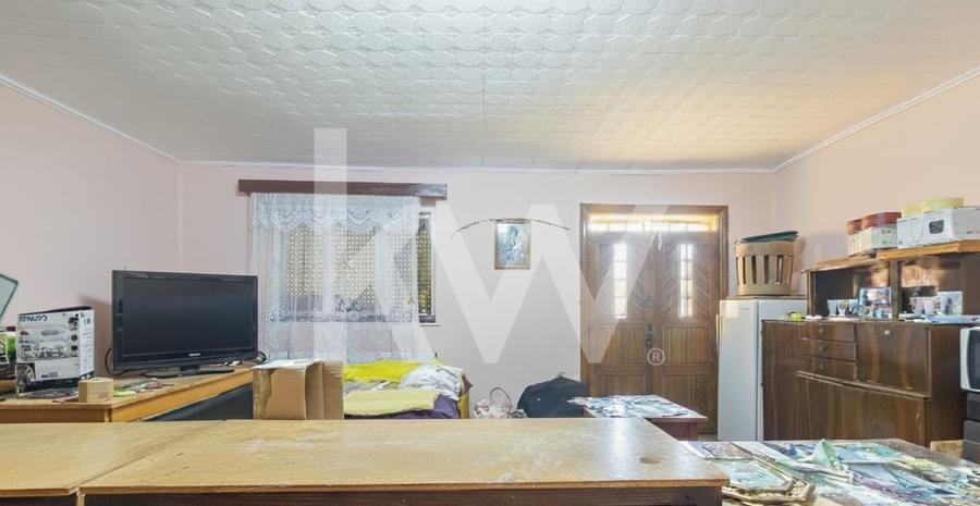 Casă individuală cu 6 camere cu Garaj în Șinca Veche