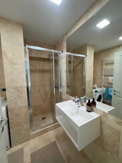 Apartament cu 2 camere în Independenței