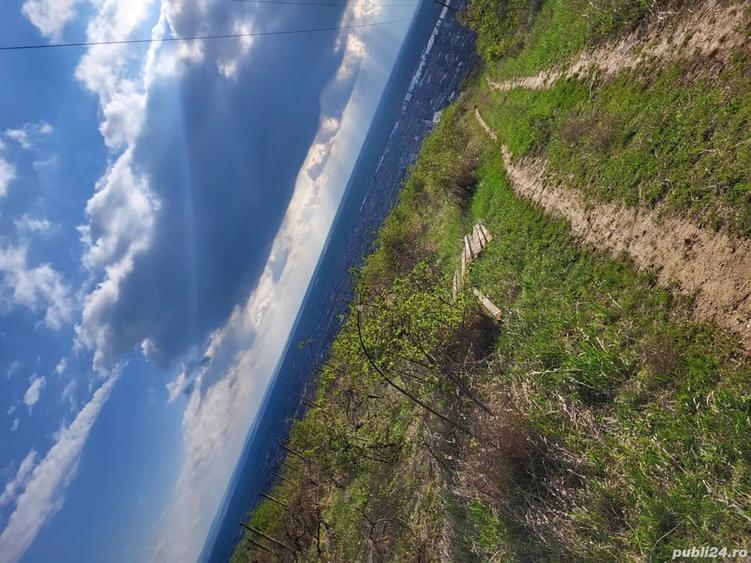 Teren de 3600 mp, în Ghioroc