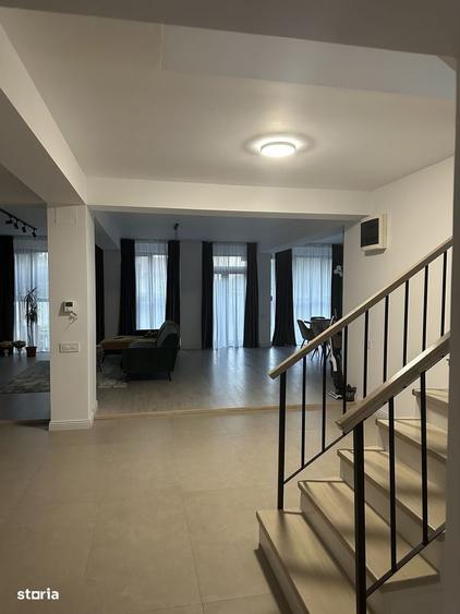 Casă cu 4 camere cu Teren 932 Mp în Cernica