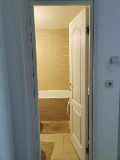 Apartament cu 2 camere decomandat în Uverturii