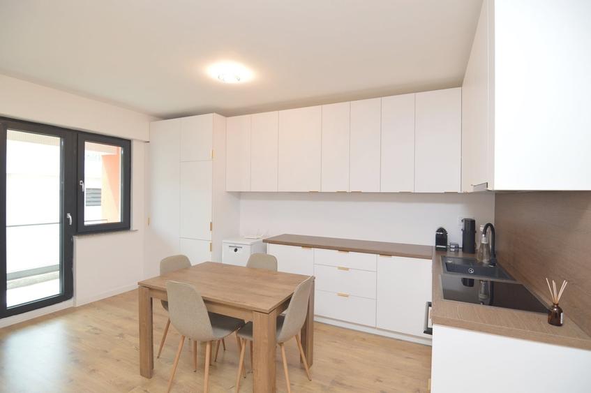 Apartament cu 2 camere semidecomandat în Pipera