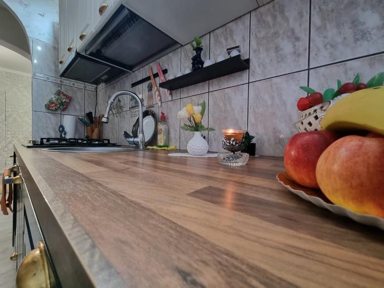 Apartament cu 2 camere decomandat, mobilat în Mioriței
