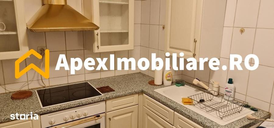 Apartament cu 2 camere decomandat în Victoriei