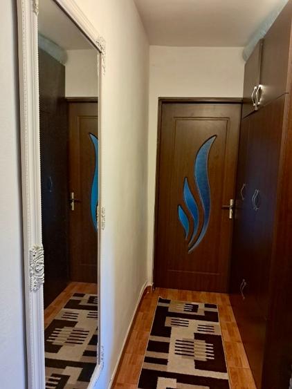 Apartament cu 2 camere semidecomandat, mobilat în Dorobanților