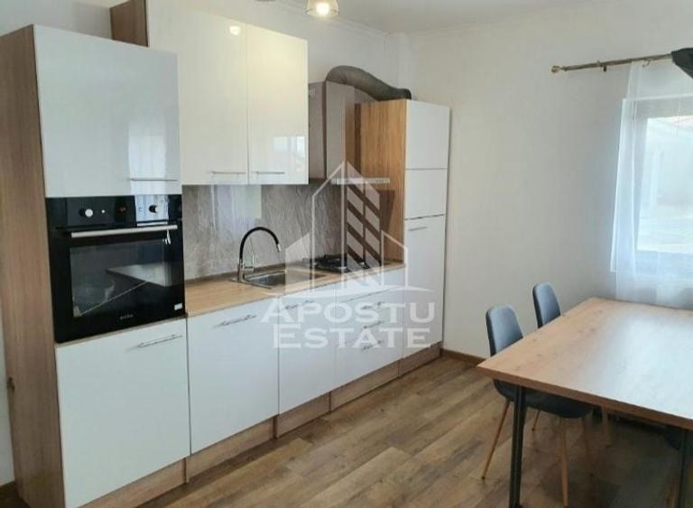 Apartament cu 2 camere decomandat în Aradului