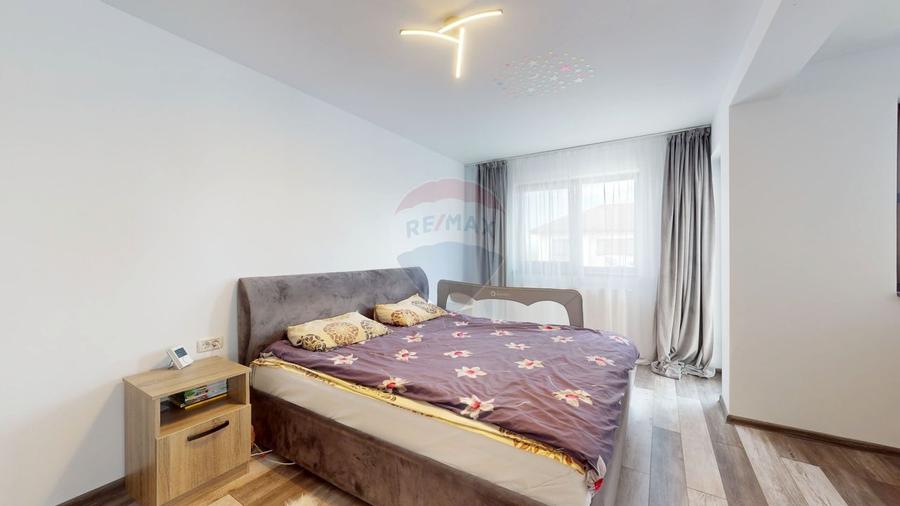 Casă individuală lângă Brașov + curte 300 mp | 0% comision | utilată | - 5