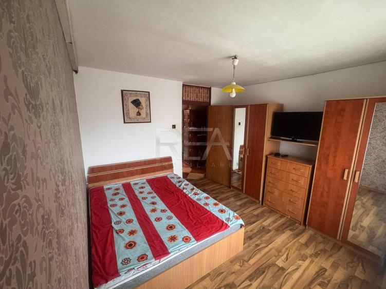 Apartament cu 3 camere semidecomandat, mobilat în Rahova