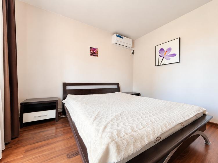 Apartament cu 2 camere decomandat în Soarelui
