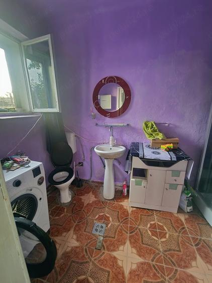 Casă cu 3 camere cu Teren 288 Mp în Deta