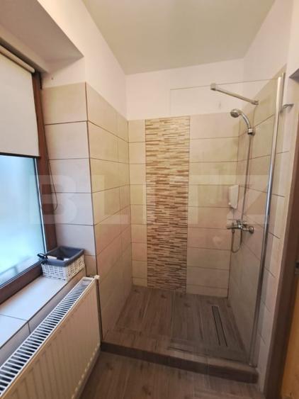 Casă individuală cu 1 camere cu Canalizare în Centrul Istoric
