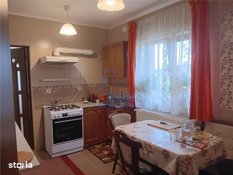 Casă cu 4 camere cu Teren 500 Mp în Rediu