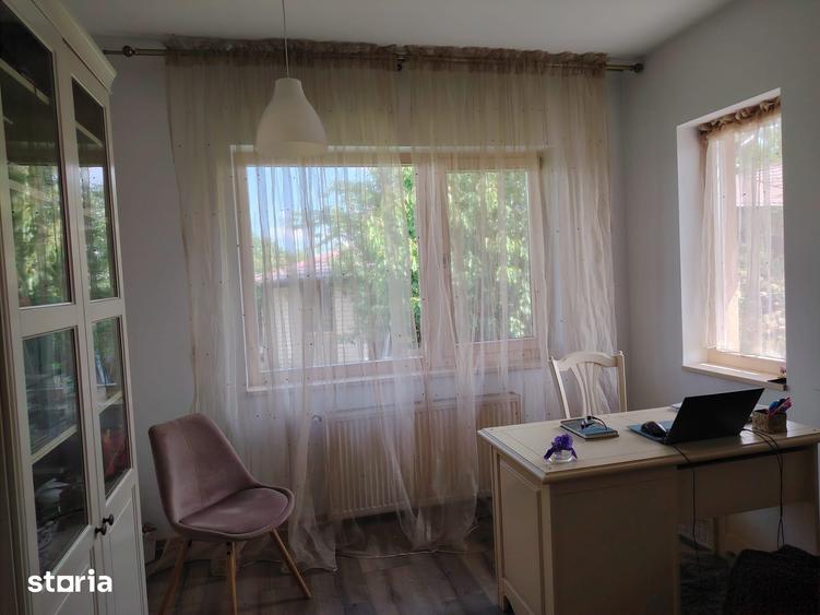 Casă cu 4 camere cu Teren 590 Mp în Balotești