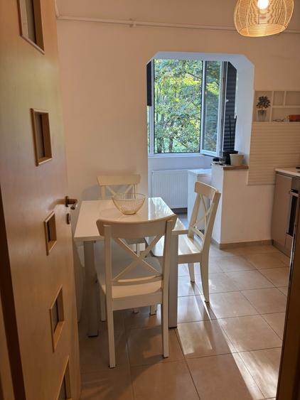 Apartament cu 3 camere în Dacia