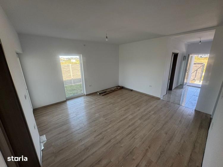 Duplex - 4 camere - Comision 0 - Mo?ni?a Noua, situat aproape de 4 ben - 4