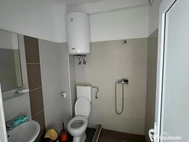 Spatii Comerciale trafic intens Teatrul de vara Neptun - 10