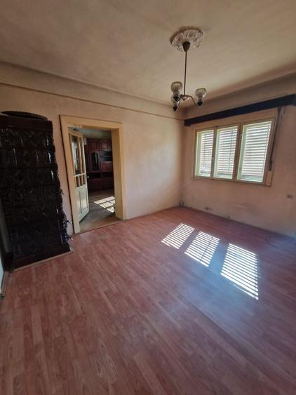 Casa de vanzare in Lipova, jud. Arad zona centrala, 250 m2 - 5