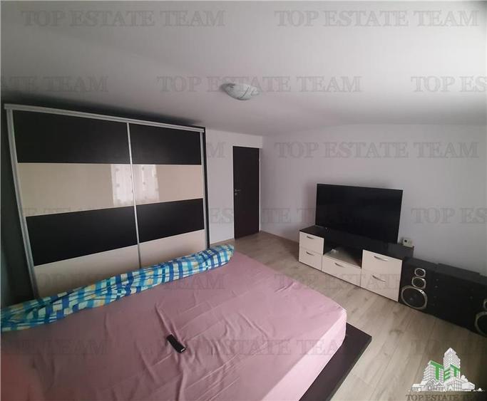 Casa spatioasa cu 8 camere si teren de 801 mp - ideala pentru 2 familii - 14