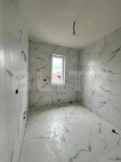 Duplex , stadiu finisat, zona Radauti - 8