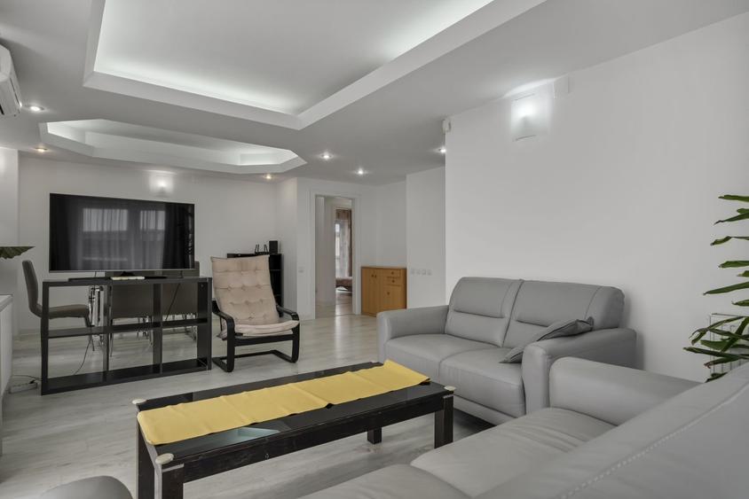 4 SPLENDID LANGA PARC cu parcare, cea mai buna oferta  IN HERASTRAU - 11