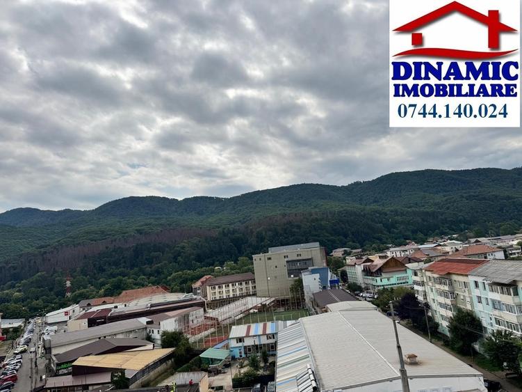 Ap 2 camere, intabulat si finalizat,  Bloc Roua, 47 mp, 1650 eur/mp - 16