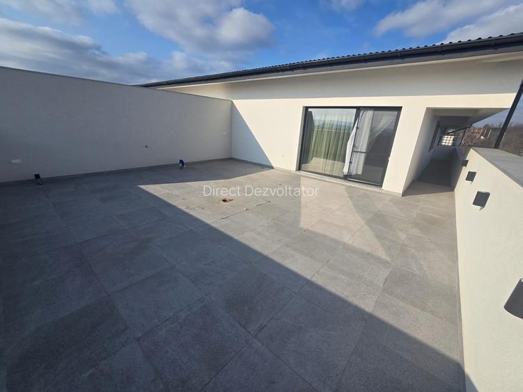 Penthouse cu 3 camere decomandat în Miroslava Penthouse cu 3 camere decomandat în Miroslava