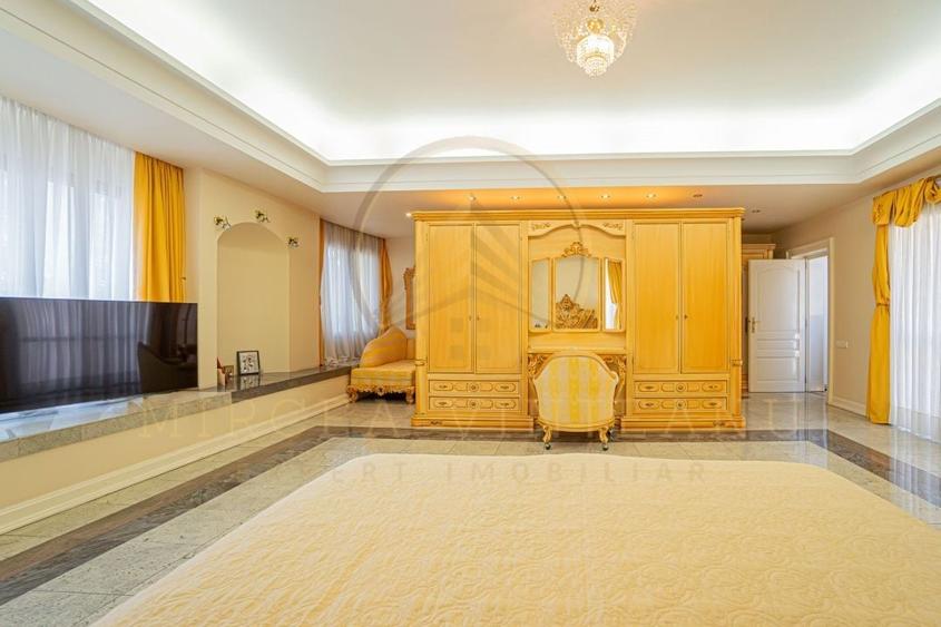 Ultracentral -Cladire impozanta  D+P+2E. - 26