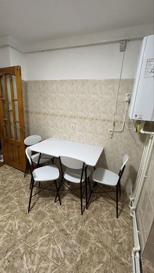 Inchiriez Apartament 2 camere decomandat icf - 3