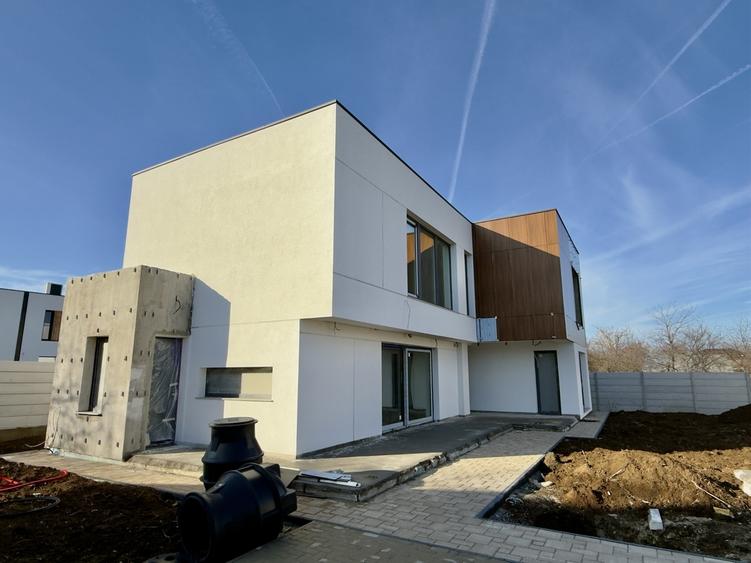 Tunari - Vila individuala Moderna - Zona rezidentiala & Langa Padure - 5