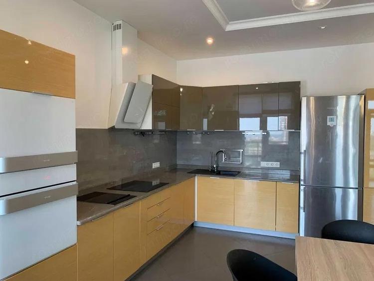 Apartament 3 camere de vanzare in zona Timpuri noi - 6