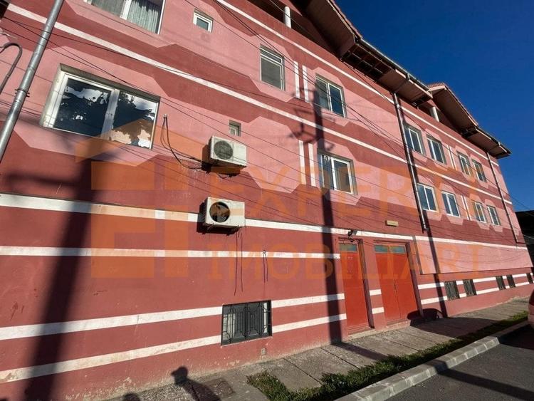 VILA cu spatii comerciale situata in zona CUMPANA - 20