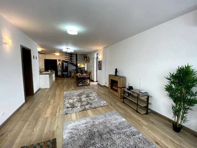 Penthouse triplex,lux,terasa 65 mp pozitie unica Aviatorilor lift privat - 2