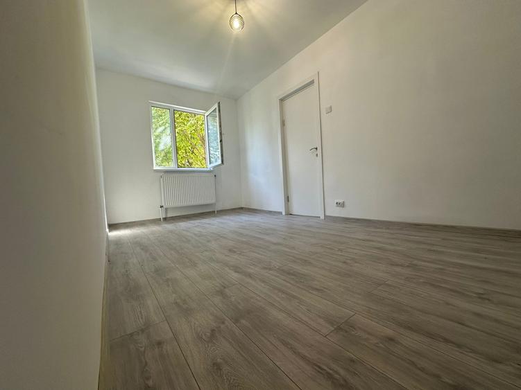 Exclusivitate ! Apartament 3 camere - Casa de Cultura - 93.000 euro  PRET FIX ! - 10