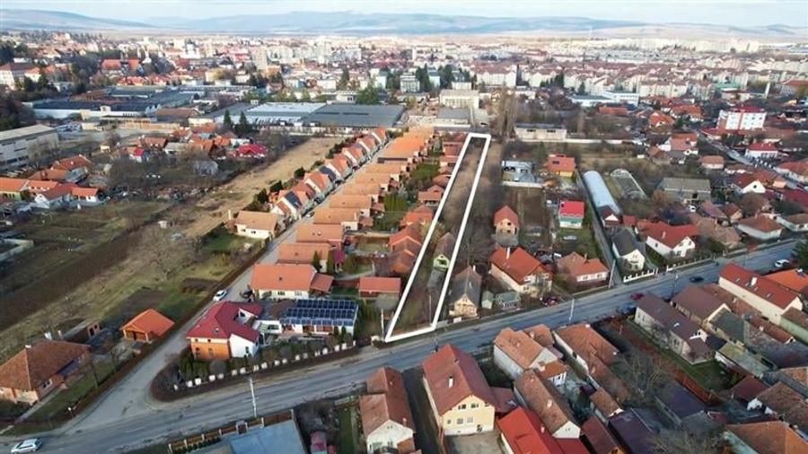 FILM ! Casa cu teren de 2.152 mp, Tigaretei, Sfantu Gheorghe - 2