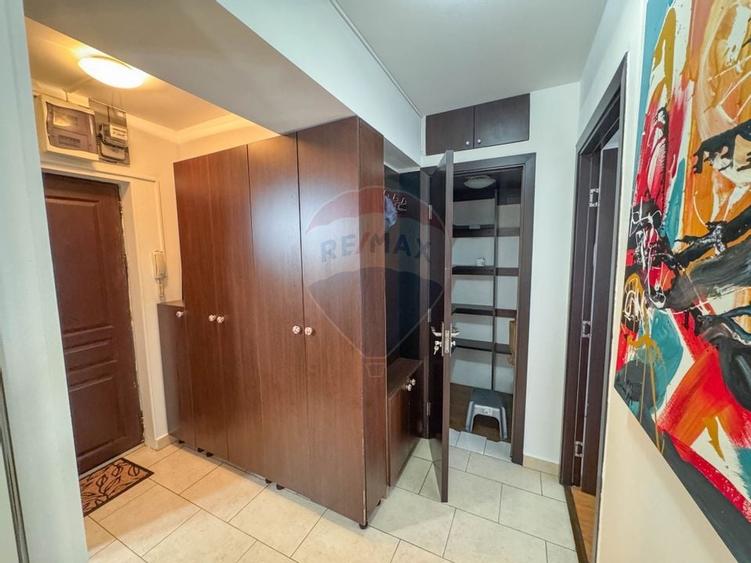 De inchiriat – Apartament elegant cu 3 camere,  Zona Piata Rosetti - 6