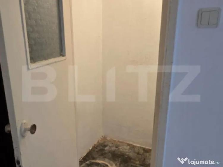 Apartament de vanzare, cu 3 camere, 76 mp, zona Micro 17 - 9