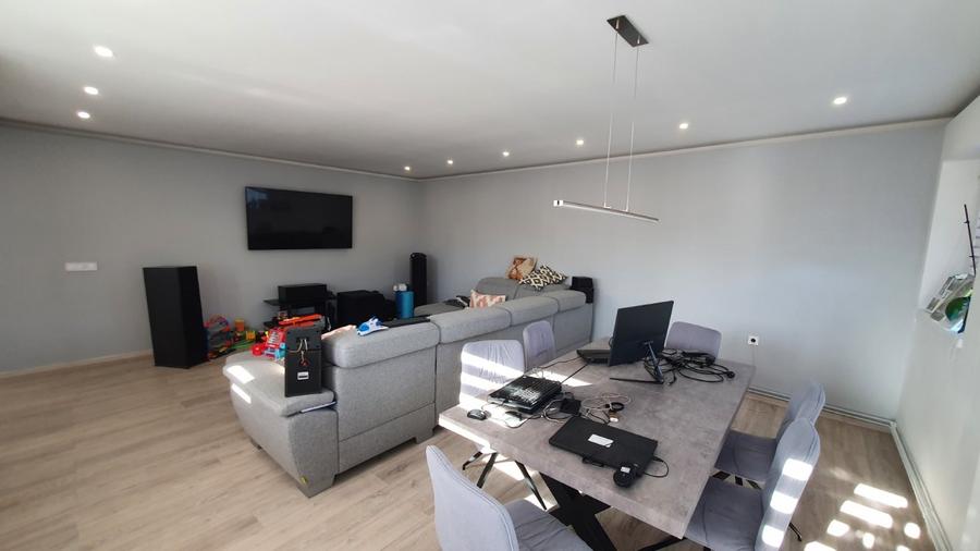 ULTRACENTRAL - imobil P+E,  pret. locuinta/firma - 330000 euro - 1