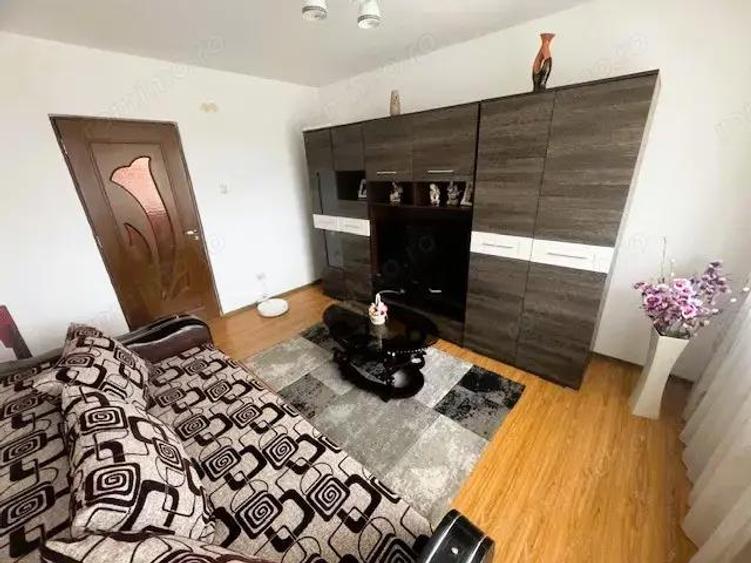 Apartament 4 camere total decomandat cu suprafata de 62,73 mp - 1