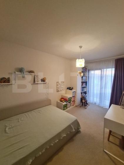 Casa cu 5 camere, zona de case, 275 mp de teren, zona Crizantemelor - 14