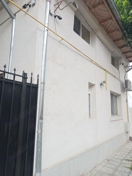 Vand casa zona centrala - 1