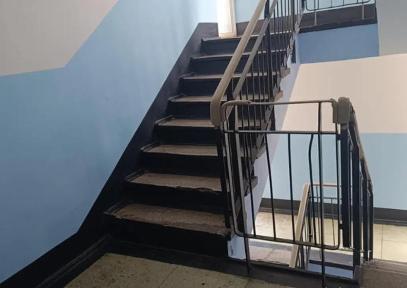 Camera de camin floriilor - 1