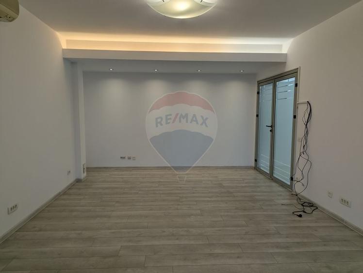 Spatiu de birouri de 251mp de inchiriat in zona Aviatorilor - 1