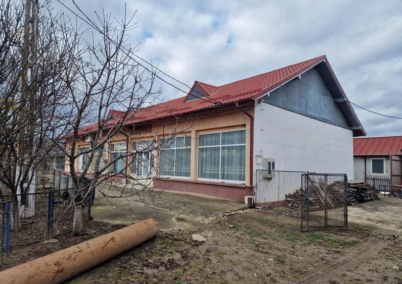 Se ofera spre vanzare / inchiriere cladire cu spa?iu... - 35