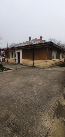 Casa de vanzare cu teren 1541 mp. - 3