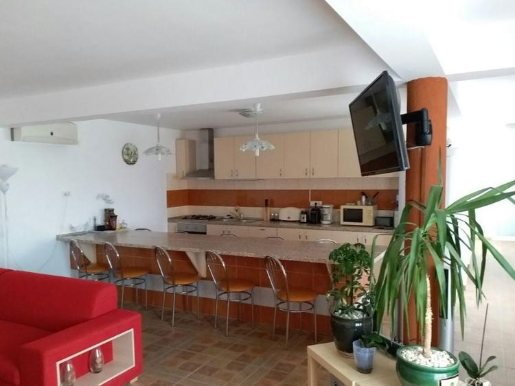 Vand pensiune localitatea 2 Mai - 2