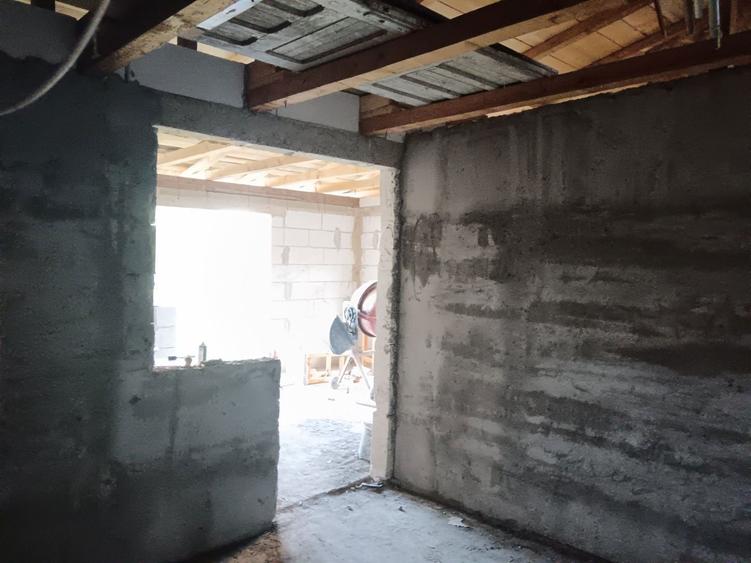 Vand proprietate in Cazasu, aproape de Braila, compusa din casa noua si teren de 304 mp, intr-o zona in plina dezvoltare - 6