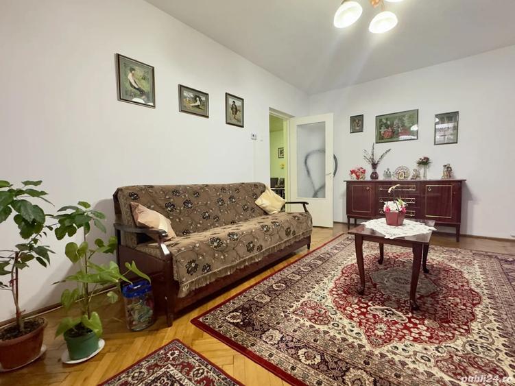 3 camere cu garaj sub bloc ?i boxa. Etajul 2. Proprietar! - 1