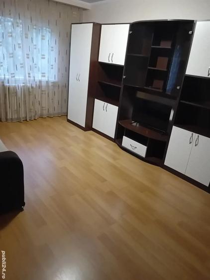 Proprietar inchiriez garsoniera Decebal - 1