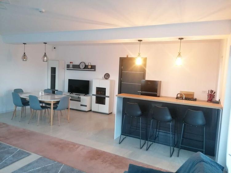 Inchiriez casa/vila campus universitar Moara - 4