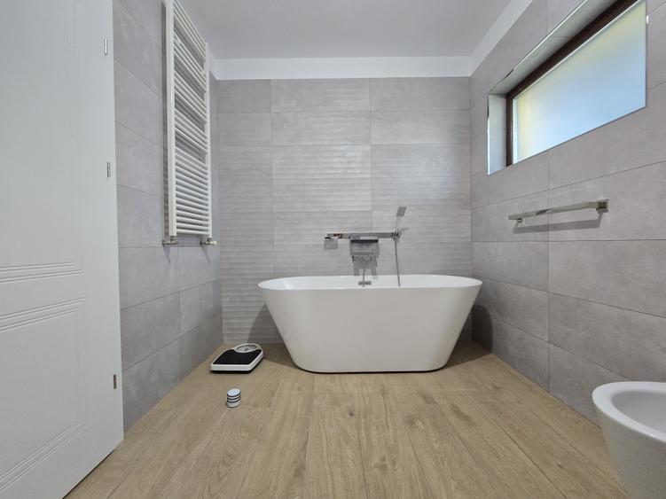 Casa individuala 210 mp, Cartierul Latin, curte 380 mp - 14